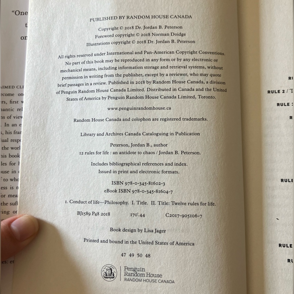 12 Rules for Life by Jordan B. Peterson - White & Gold Hardcover - Picture 3 of 6